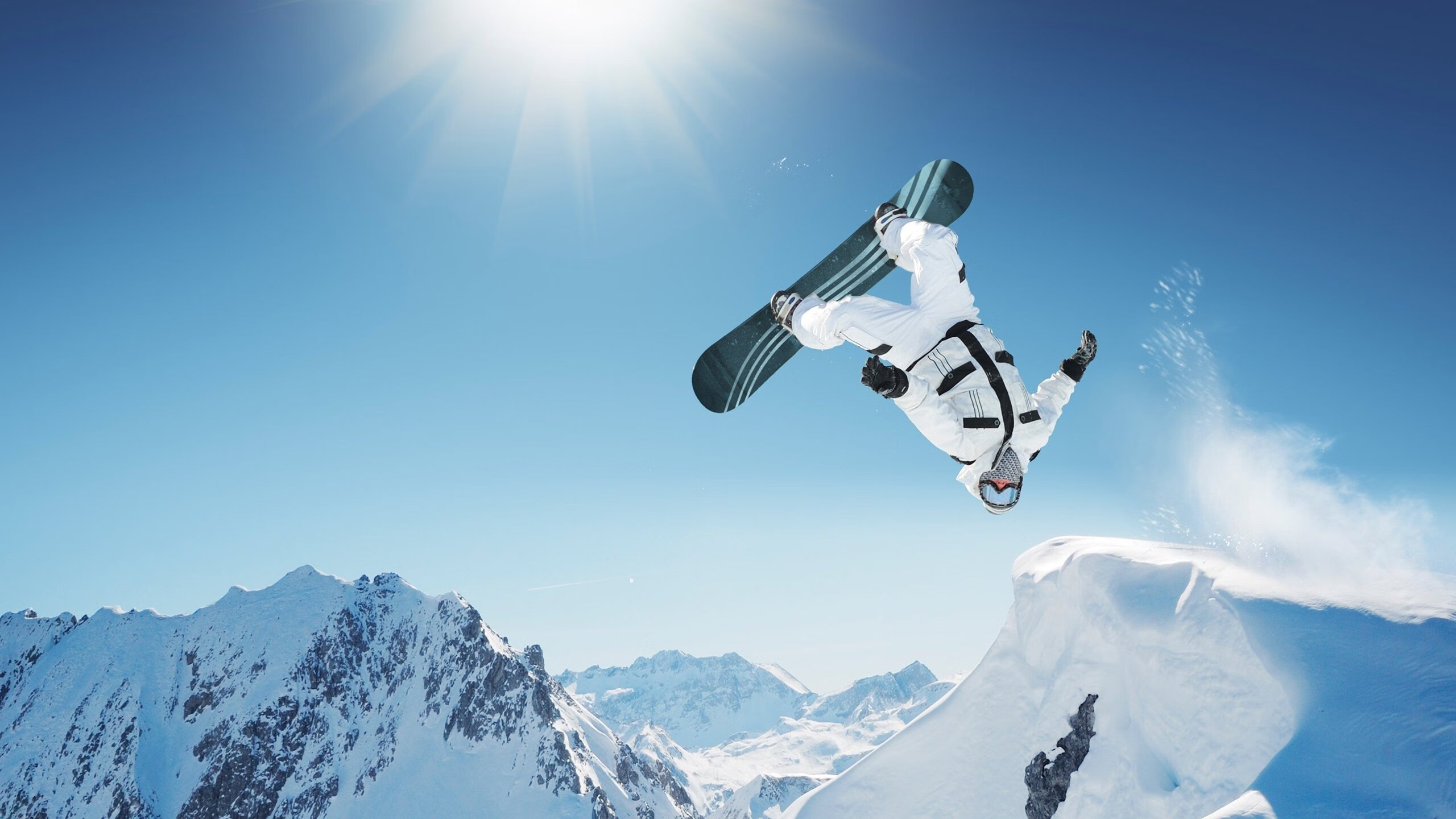 AYX GAME-电竞社区多平台融合运营及用户行为模式研究，电竞企业迈入社群2.0时代,真的能优化用户体验吗_